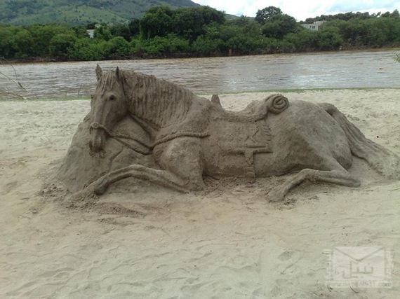 15-Epic-Works-Of-Art-Made-With-Sand