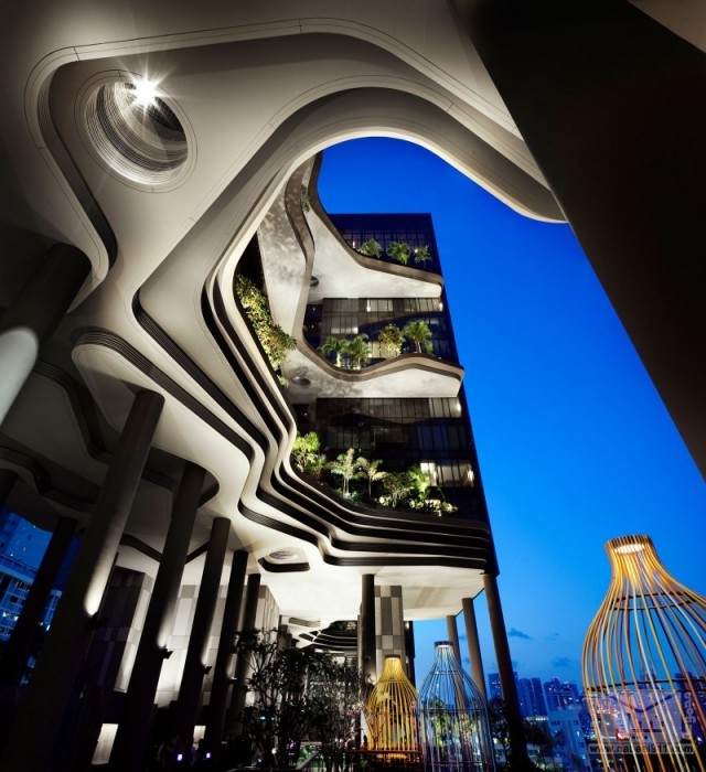برج سكاي جاردنز أروع فندق بسنغافورة Parkroyal-sky-garden-hotel-4